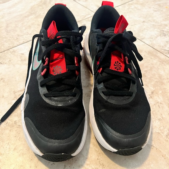 Nike sz 6y - Picture 2 of 5